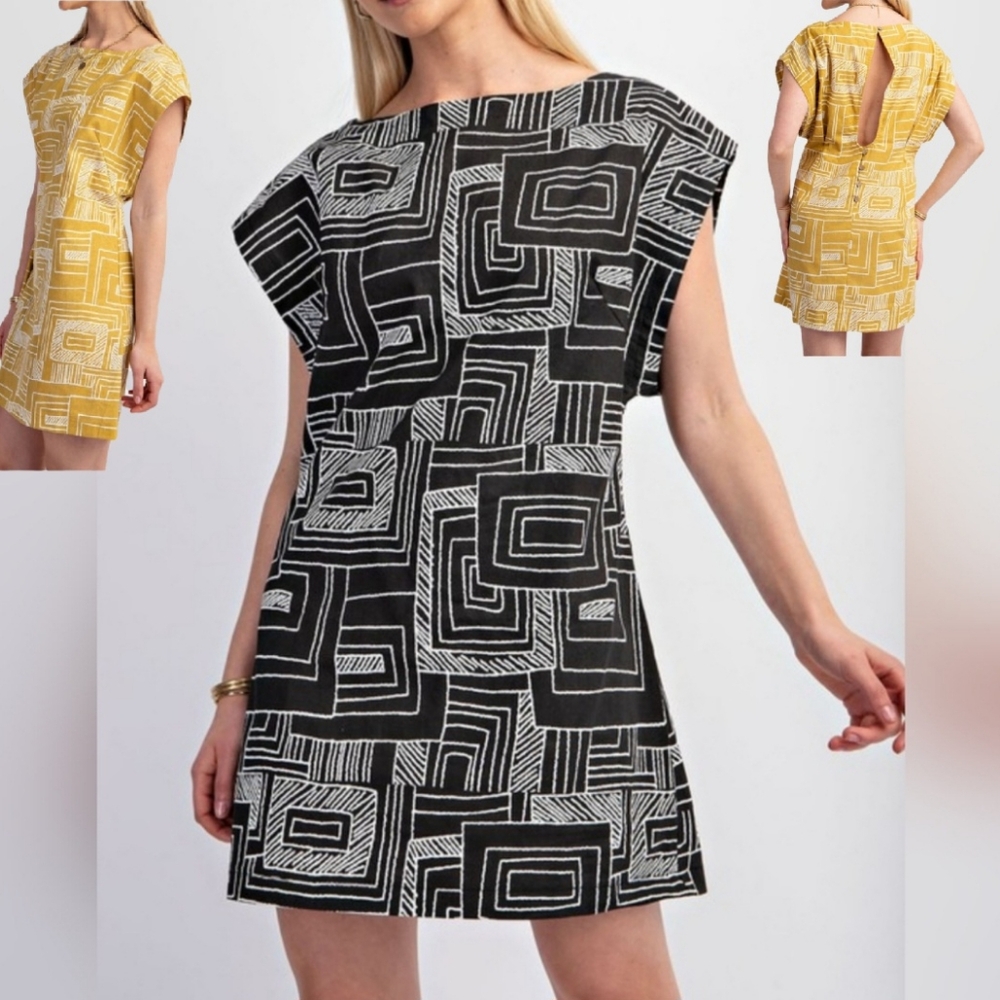 #624 🛑S,M,L NEW! Fabulous Print Open Back Mini Dress